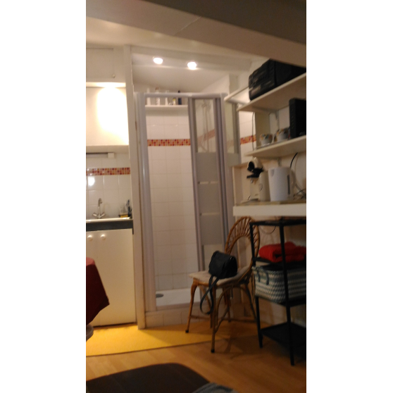 2 petits studios d\'habitattions PARIS 18