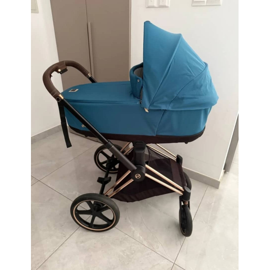Poussette Cybex Priam 4 avec d&eacute;tails dor